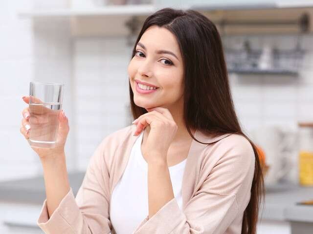 Can Drinking More Water Improve Vaginal Dryness?